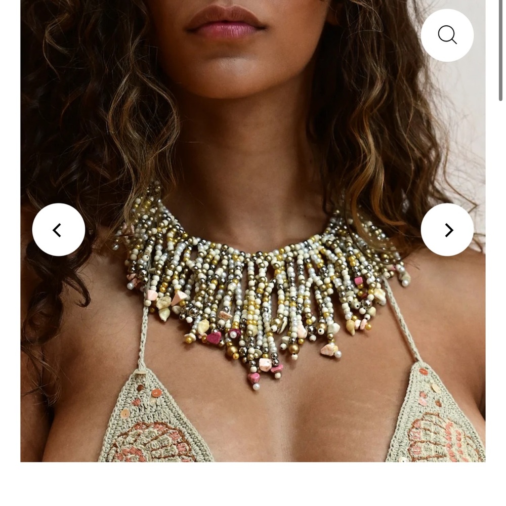 Mata necklace Andi B